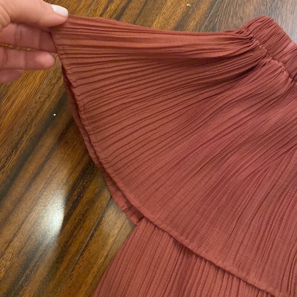 Off the shoulder shirt - Picture 3 of 3